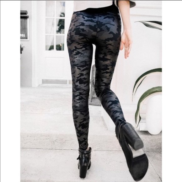 Spanx Faux Leather Camo Leggings - Picture 1 of 7